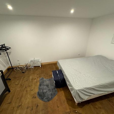 Charmant Grand Appartement Serdinya 外观 照片